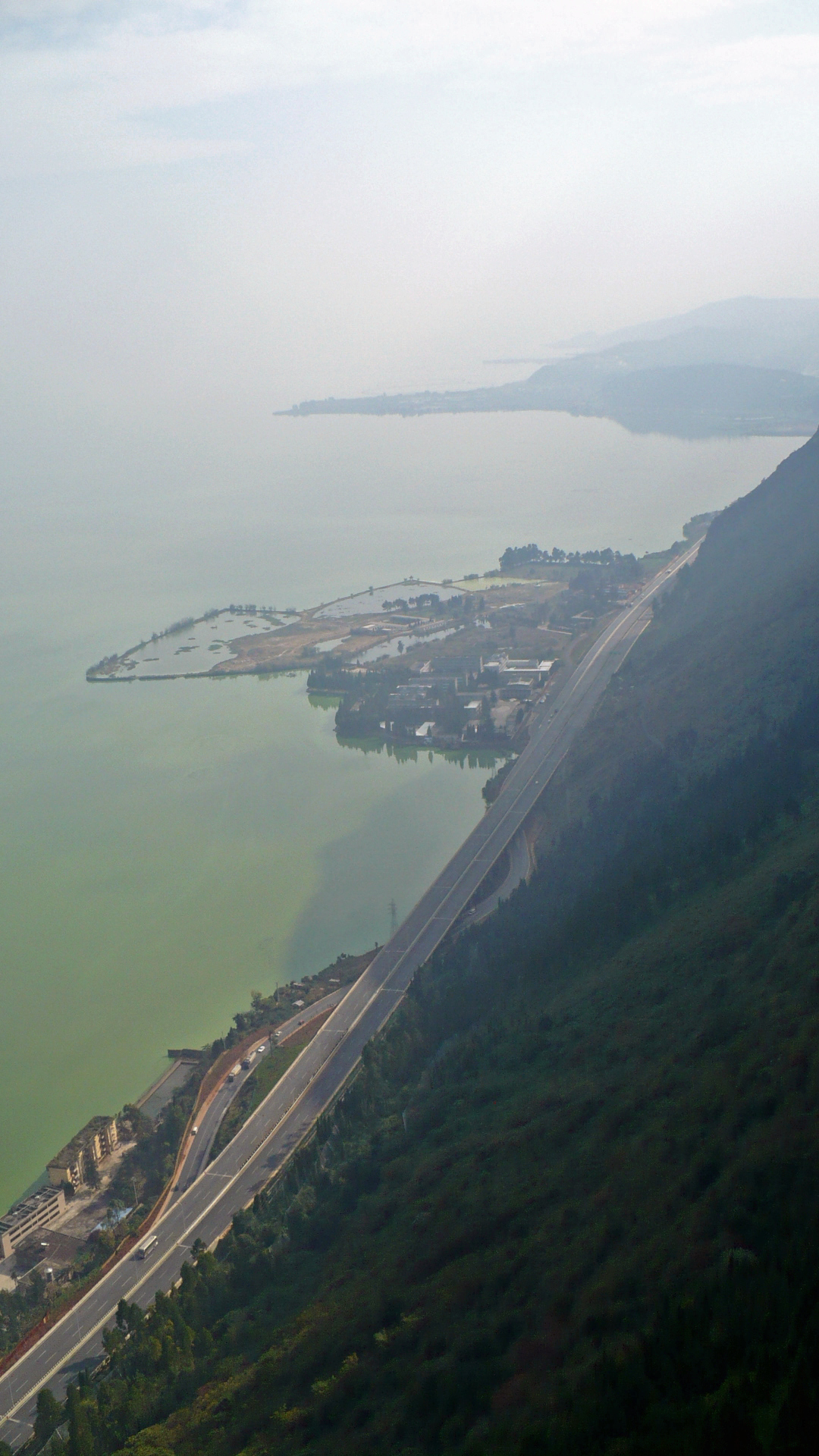 昆明滇池 — Wikimedia Commons 精选
